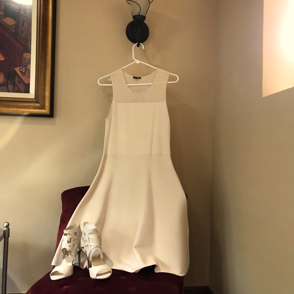 9West Off White Fabeyanna Sandal